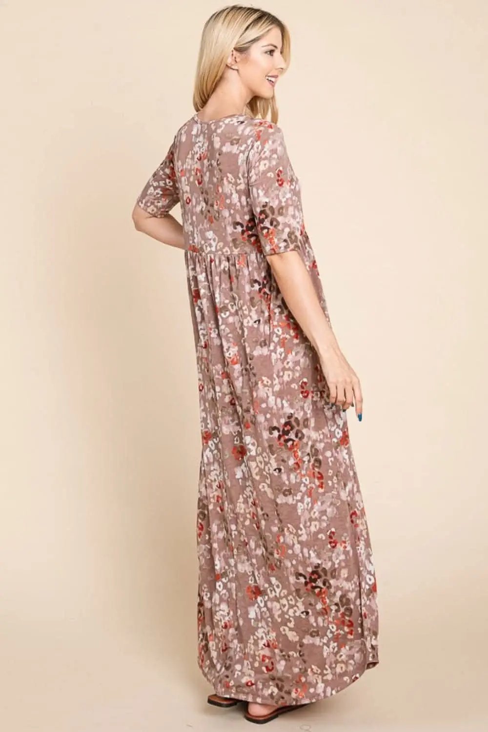 BOMBOM Printed Shirred Maxi Dress for Effortless Elegance - Love Salve